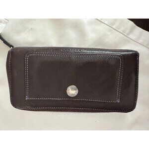 COACH Chelsea Brown Pebbled zip around Leather Wallet